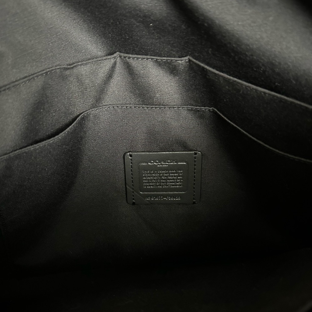 Coach Laptop Bag in Signature Canvas - Picture 4 of 6